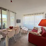 Sol-y-days Fleurie 1 Grande Terrasse Et Parking Διαμέρισμα